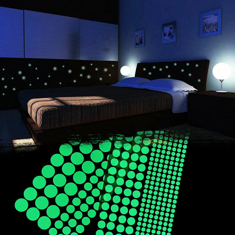 407pcs Luminous Round Dots Wall Sticker For Kids Rooms Ceiling Wall Decals Glow In The Dark Decorations Dots Wall Stickers New